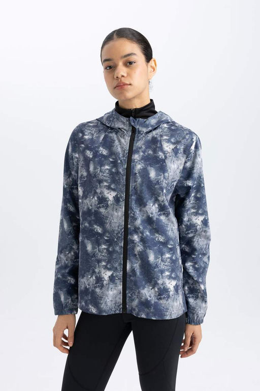 Водоотталкивающее пальто приталенного кроя с сетчатой подкладкой и капюшоном DeFactoFit, гибкое текстурированное пальто  фото 7