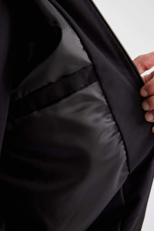 Водоотталкивающее пальто-бомбер стандартного кроя с воротником-стойкой - Defacto фото 5