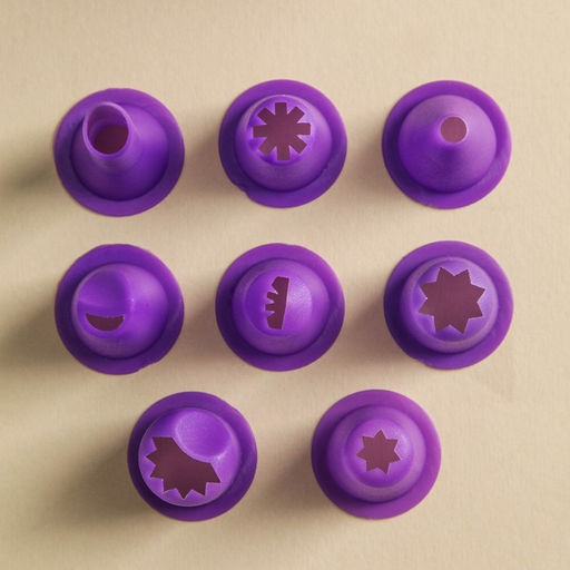 Набор кондитерский, 15 предметов: 8 насадок, 6 формочек, кондитерский мешок с адаптером - Simaland фото 3