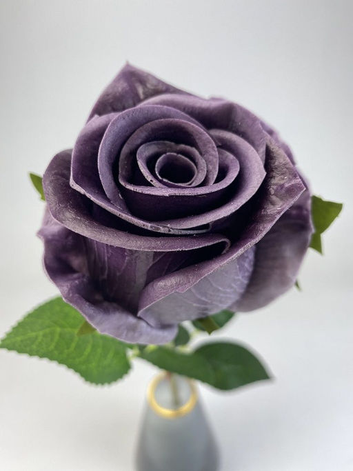 Роза силиконовая ароматизированная 55см, цвет фиолетовый