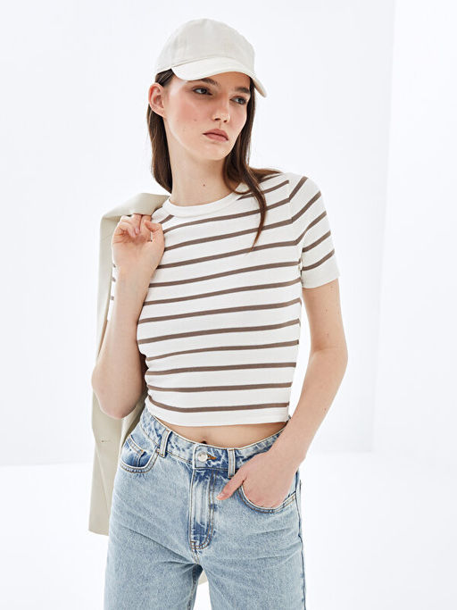 Bisiklet Yaka ?izgili K?sa Kollu Kad?n Triko Kazak