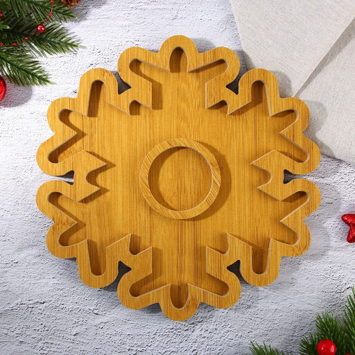 Менажница деревянная новогодняя Снежинка, 25?25 см