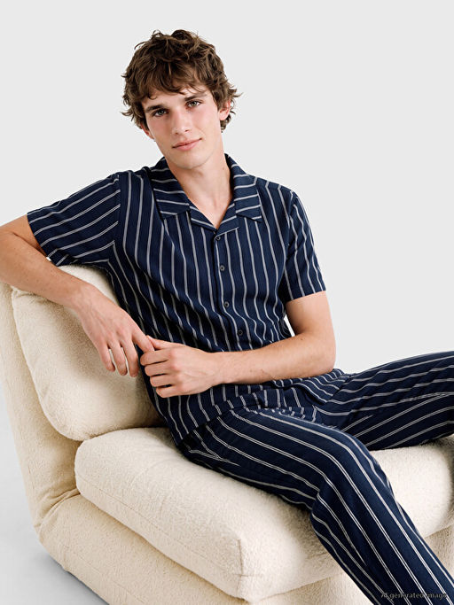 Regular Fit ?izgili Erkek Pijama Tak?m