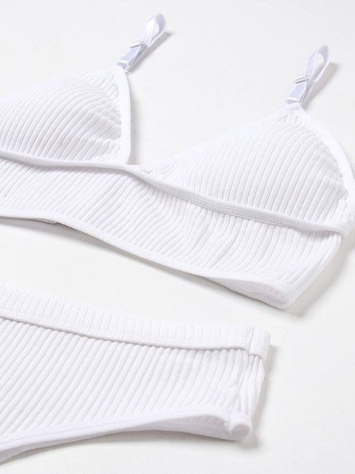 Комплект нижнего белья женский (топ, трусы) Collorista, белый, размер 42-44