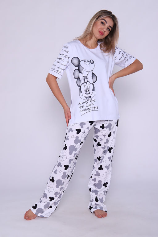 Костюм женский с брюками и футболкой 376