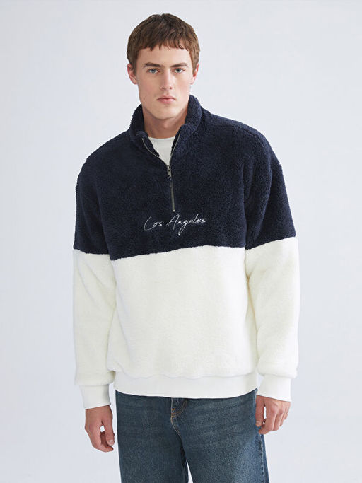 Dik Yaka Uzun Kollu Pel?? Erkek Sweatshirt