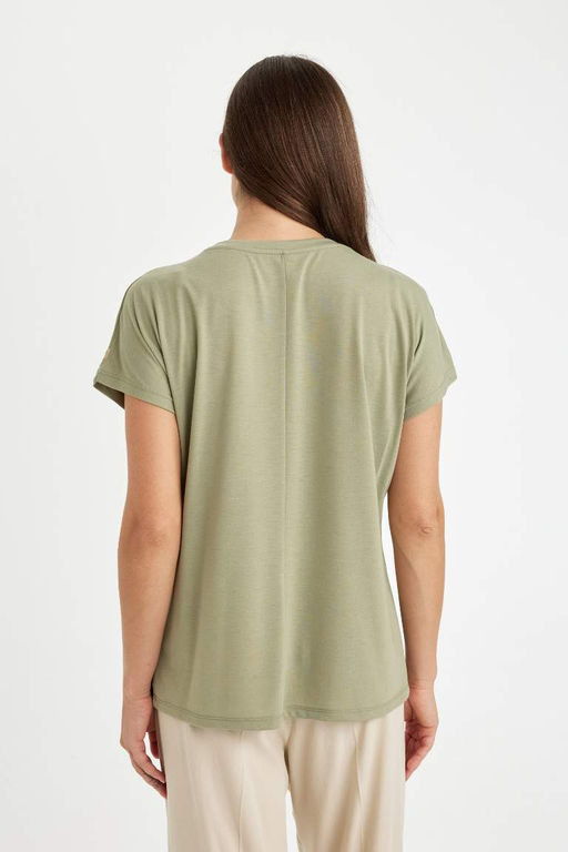 Женская футболка обычного кроя с круглым вырезом и ярким принтом с короткими рукавами - Defacto фото 6