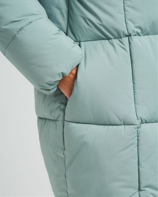 Пуховик женский 

АРТ. 81920z