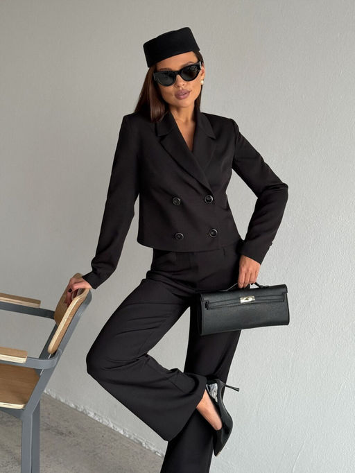 Костюм DilanaVIP 2122 черный