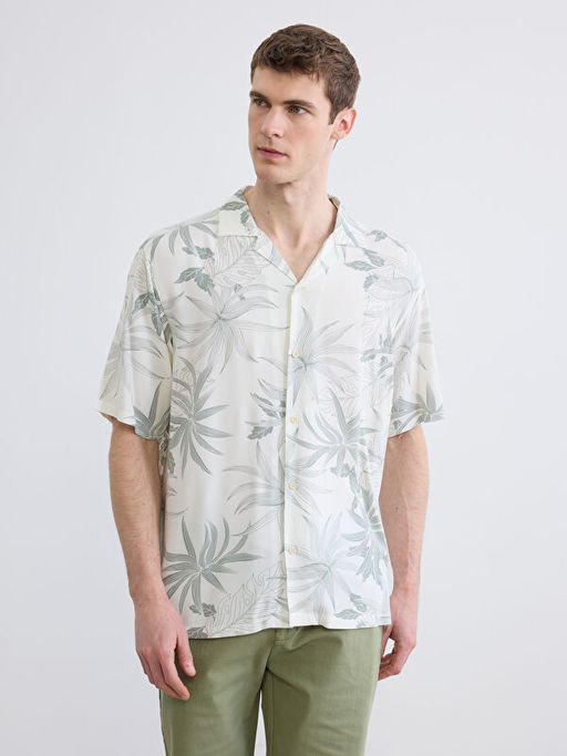 Regular Fit Resort Yaka Desenli Erkek G?mlek