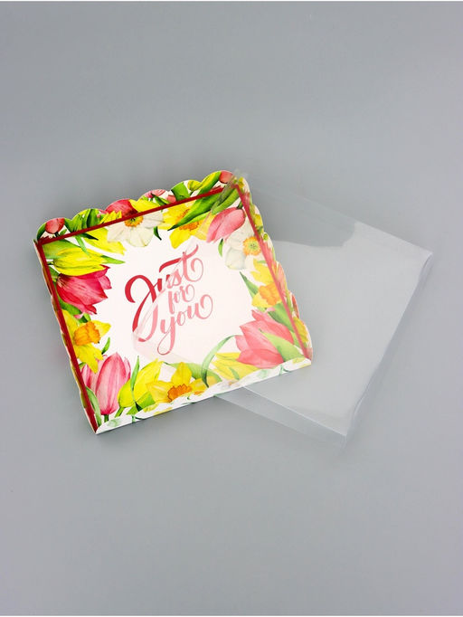 Цена за 5 шт. Коробка для печенья, Тюльпаны, 21?21?3 см