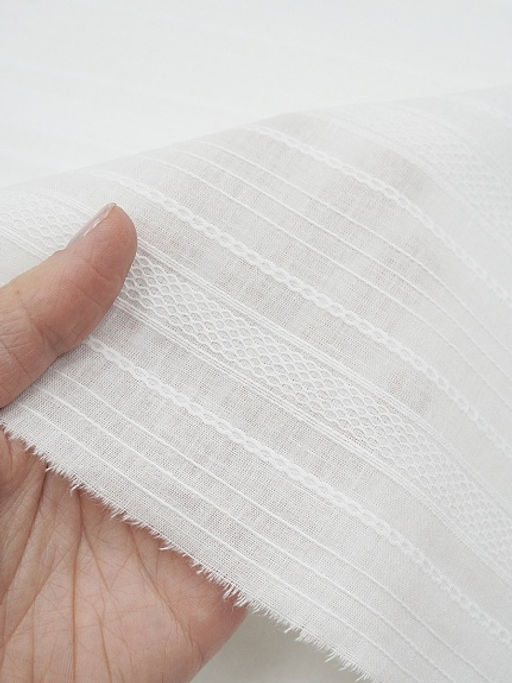 Фактурный хлопок Рельефные полоски цв.Белый (отбеленный), ш.1.45м, хлопок-100%, 115гр/м.кв - Купава фото 5