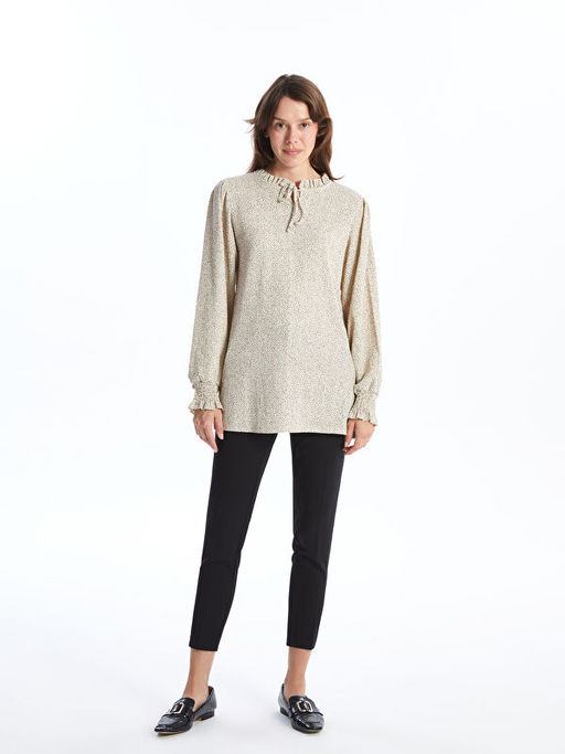 Ba?lamal? Yaka Puantiyeli Kad?n Bluz