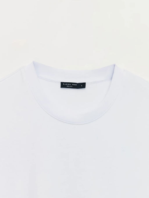 Футболка relax fit с принтом / Zarina