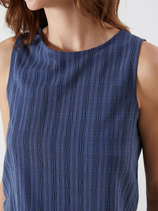 Bisiklet Yaka Dokulu Bluz