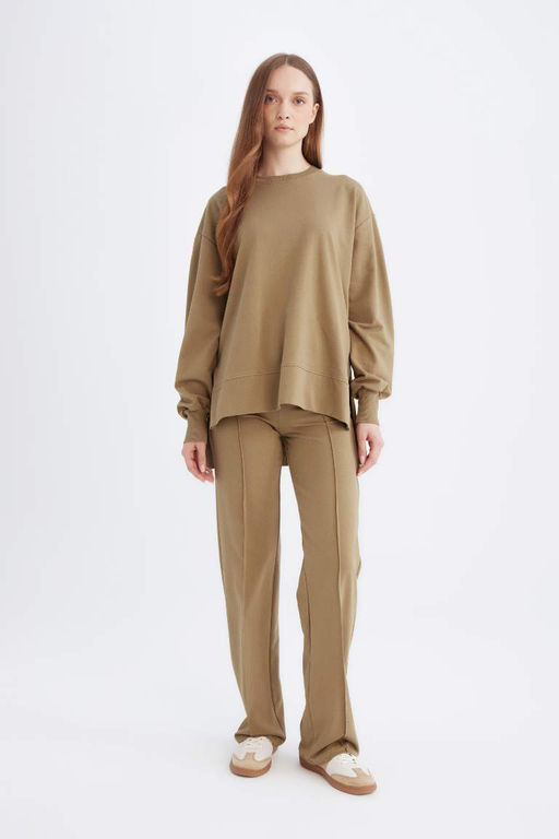 Базовый однотонный свитшот-туника с круглым вырезом стандартного кроя - Defacto фото 2