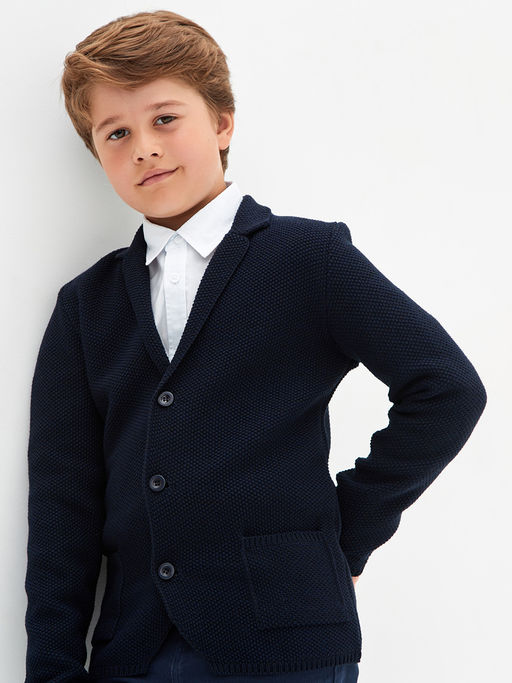 Темно-синий пиджак