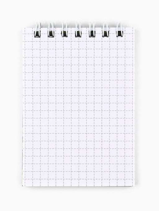 Цена за 4 шт. Блокнот А7, 32 л. в мягкой обложке, на гребне «Юный герой»