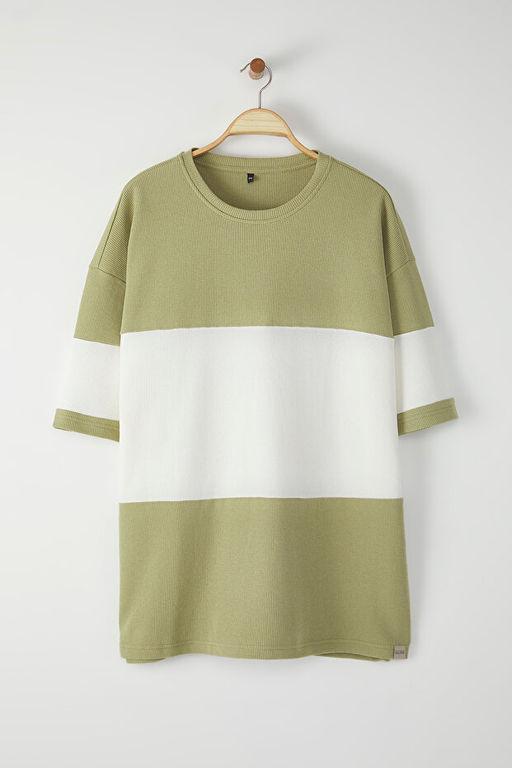 Mint B_y_k Beden Oversize/Geni_ Kesim Renk Bloklu Dokulu T-Shirt TMNSS25BF00038 - Trendyolmilla фото 2