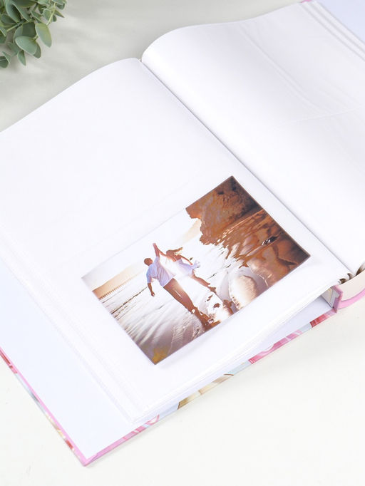 Фотоальбом на 200 фото 13×18 см «Воздушные сердца», в коробке, 5.5×23.5×29.5 см