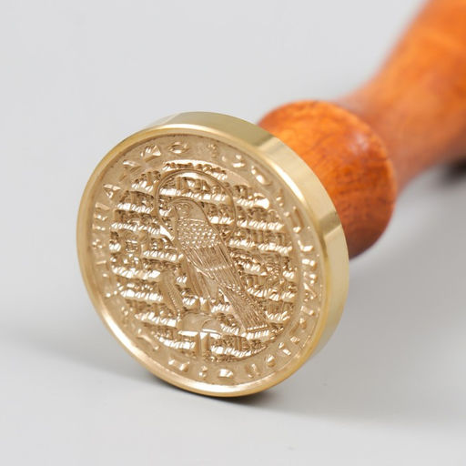 Печать для сургуча с деревянной ручкой «Ястреб» 3×3 см