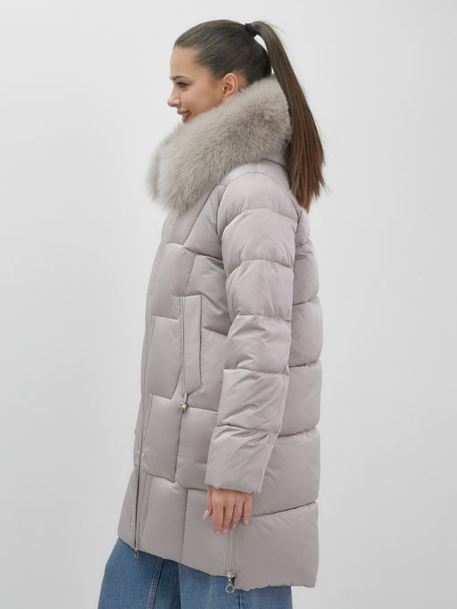 Пальто зимнее утепленное с мехом и капюшоном тренд светло-коричневого цвета 7630SK - Visdeer фото 7