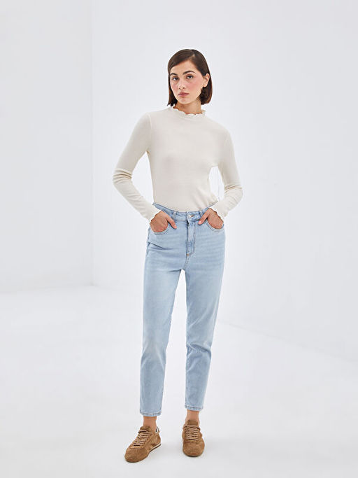 Dik Yaka Dokulu Kad?n Body