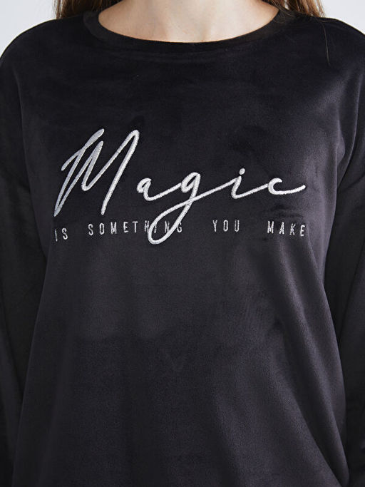 Bisiklet Yaka Nak??l? Kadife Kad?n Pijama Tak?m?