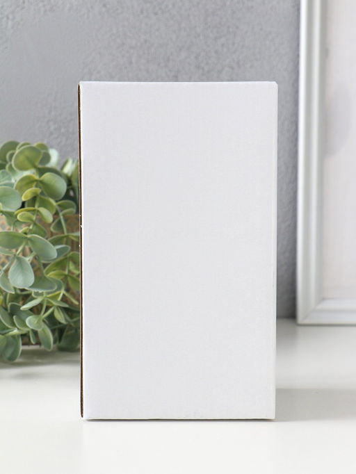 Фигурка полистоун «Зайка в цветочной юбочке, с букетиком», 9×8×14.5 см