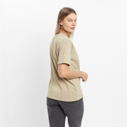 Футболка женская «Сердце», цвет хаки, размер 44