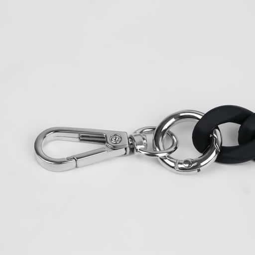 Цена за 2 шт. Цепочка для сумки, с карабинами, пластиковая, 23 17 мм, 30 см, цвет чёрный/серебряный - Арт узор фото 2