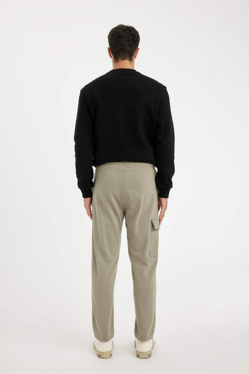 Мужские облегающие спортивные штаны с карманами-карго и прямыми штанинами - Defacto фото 8