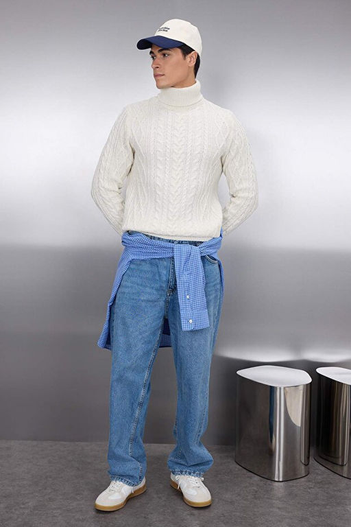 Ekru Slim Fit Y_nl_ Bal_k__ Yaka Sa_ _rg_ Triko Kazak TMNAW22KZ0302 - Trendyolmilla фото 2