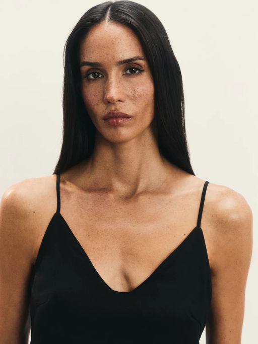 Топ из тенселя с декоративной деталью / Zarina  фото 7