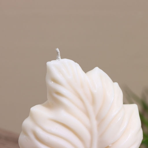 Свеча фигурная формовая «Лист», 10×3×15 см, парафин, МИКС