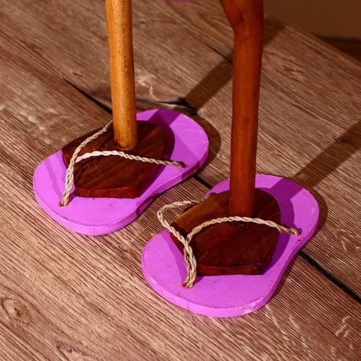 Сувенир «Утка в сиреневом», 70 см, дерево