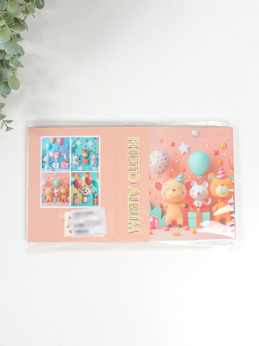 Фотоальбом на 100 фото 10х15 см "Зверята на празднике" 4,5х12,5х16,5 см