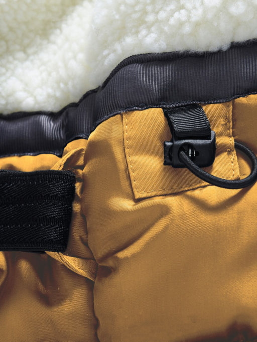 Парка зимняя подростковая для мальчика с капюшоном желтого цвета 9533J