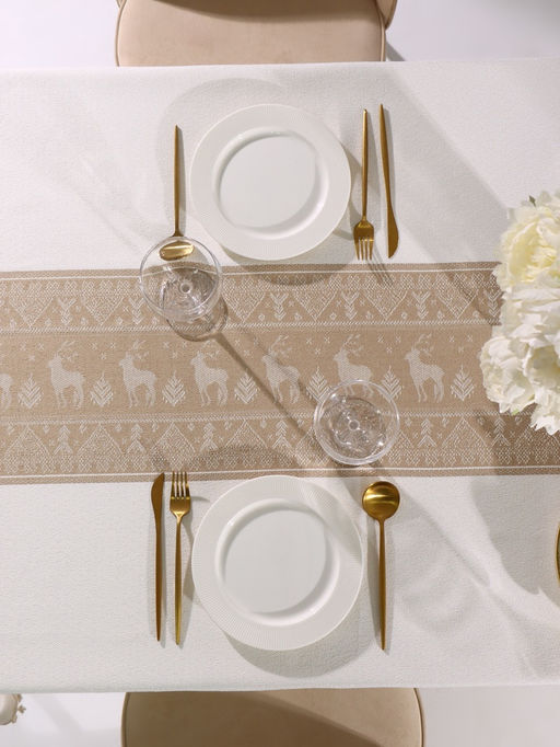 Скатерть Этель. Новогодние олени, 140?200 см, 100% п/э