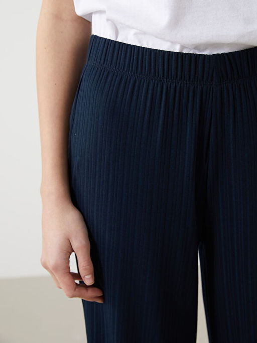 Beli Lastikli Dokulu Kad?n Pantolon