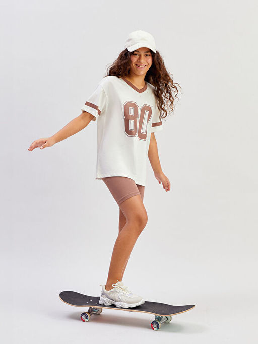 V Yaka K?z ?ocuk Ti??rt ve Tayt