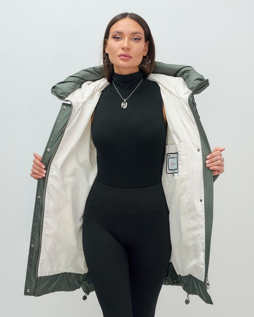 Куртка зимняя женская с капюшоном модная цвета хаки 7653Kh - Visdeer фото 16