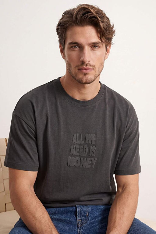 Antrasit Oversize/Geni_ Kal_p Slogan Bask_l_ T-Shirt TMNSS26TS00071 - Trendyolmilla фото 2
