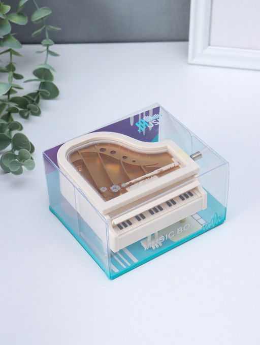 Шкатулка музыкальная механическая «Пианино», белая, 9×10.5×6.2 см