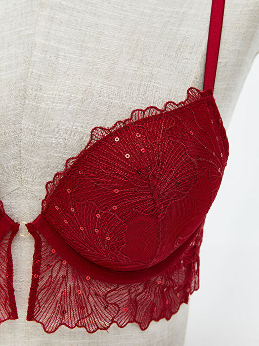 Balenli Dolgulu Dantelli Fantezi Ti??rt S?tyen