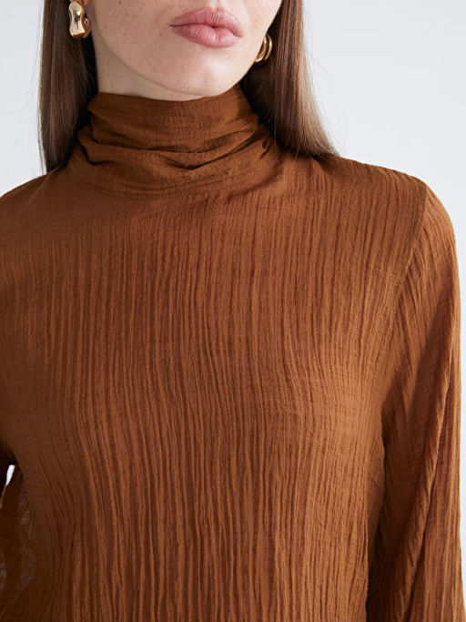 Dik Yaka Dokulu Bluz