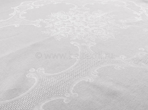 05с28 ЯК Скатерть 150*150 "Подарочная" цв.белый