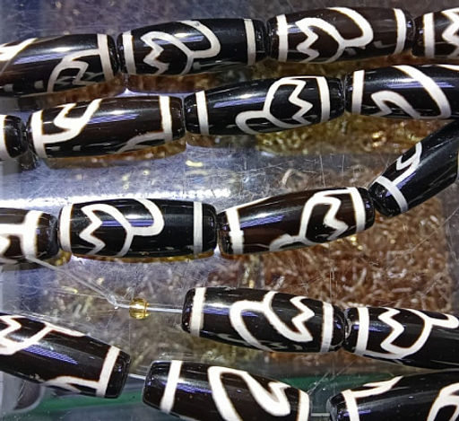 Бусина Дзи уп-2шт с Лотосом символизирует процветание и удачу