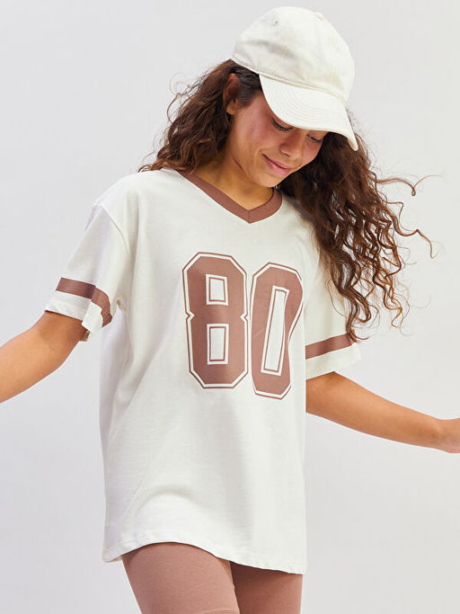 V Yaka K?z ?ocuk Ti??rt ve Tayt