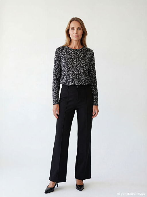 Bisiklet Yaka Desenli Bluz